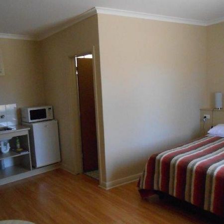 Acacia Ridge Motor Inn Port Augusta Ngoại thất bức ảnh
