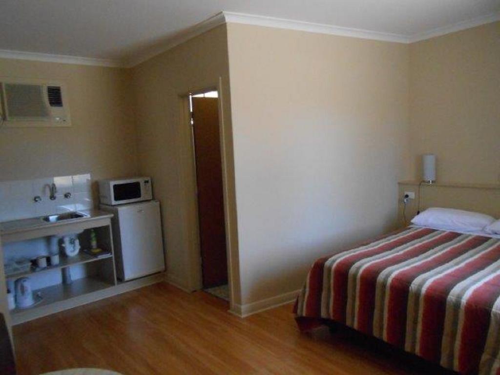 Acacia Ridge Motor Inn Port Augusta Ngoại thất bức ảnh